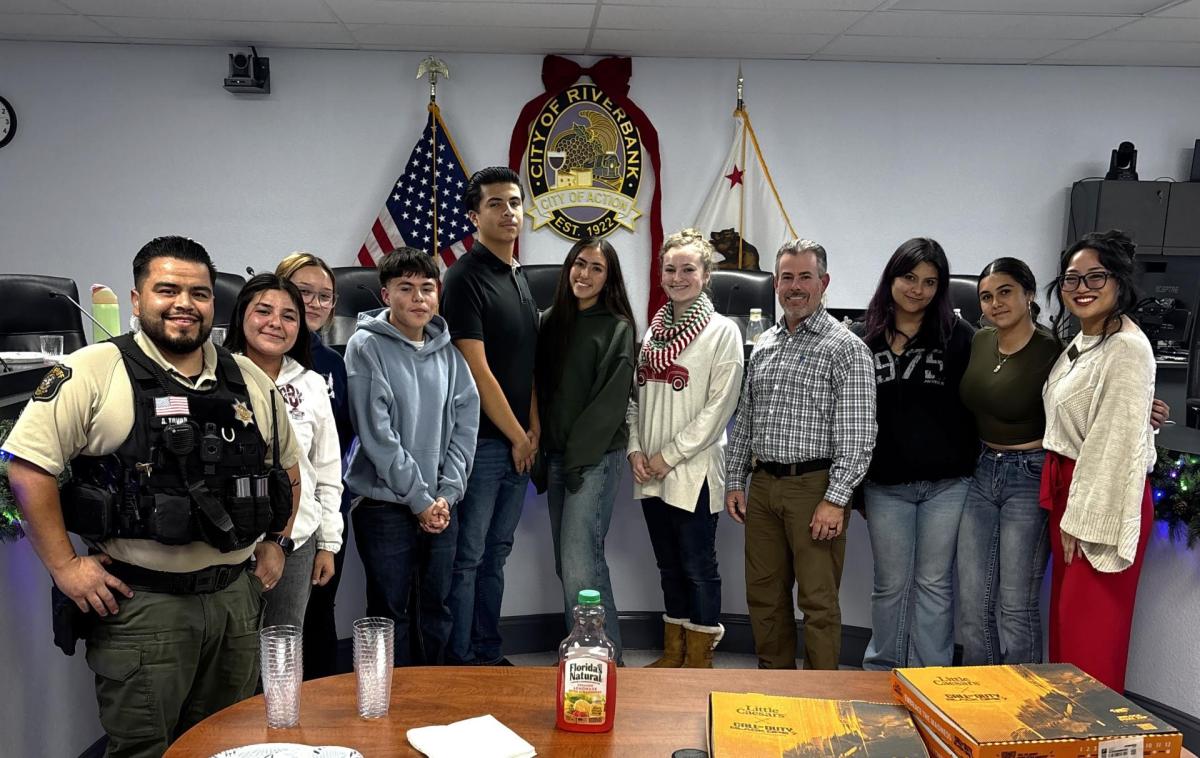 Riverbank Mayor Rachel Hernandez (right) helped launch the city’s first Youth Council in 2025. Photo courtesy of Rachel Hernandez. Group of youth and city leaders