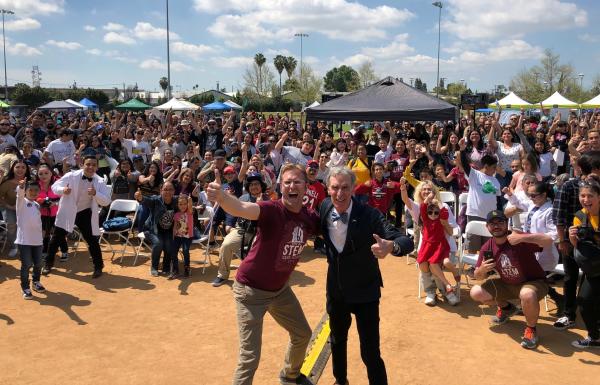 Large group at Downey's City of STEM event