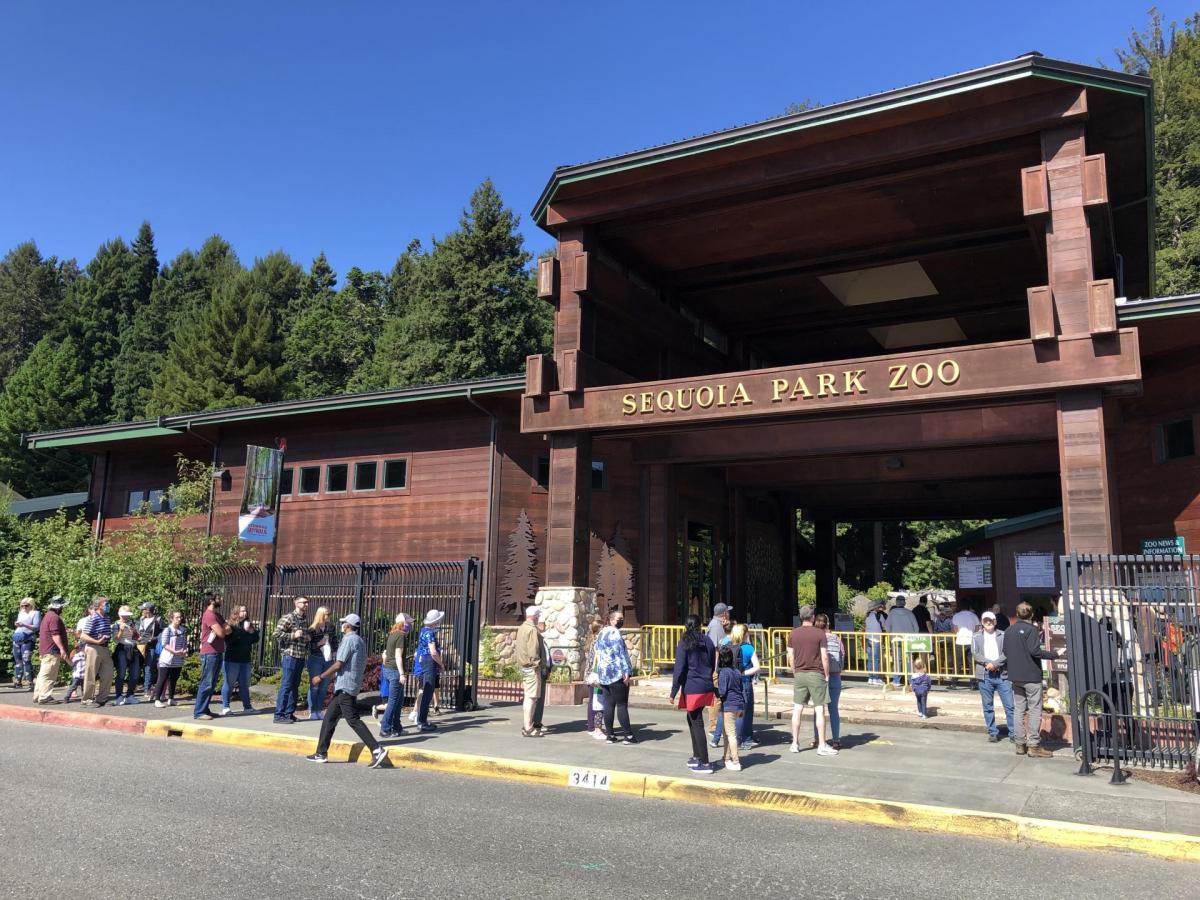 Sequoia Park Zoo exterior