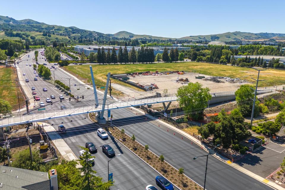 Aerial image of San Ramon's new overcrossing